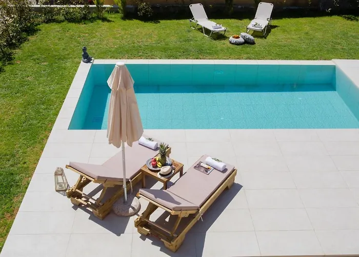 Дом отдыха Corfu Town Garden House *