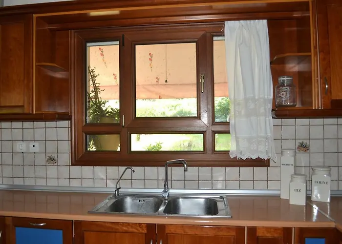 Corfu Town Garden House Дом отдыха